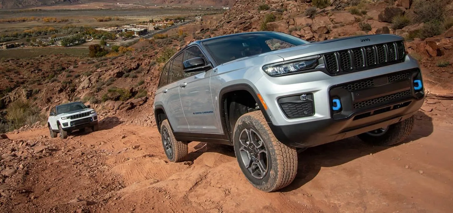 2024 Jeep Grand Cherokee 4xE Off-Road