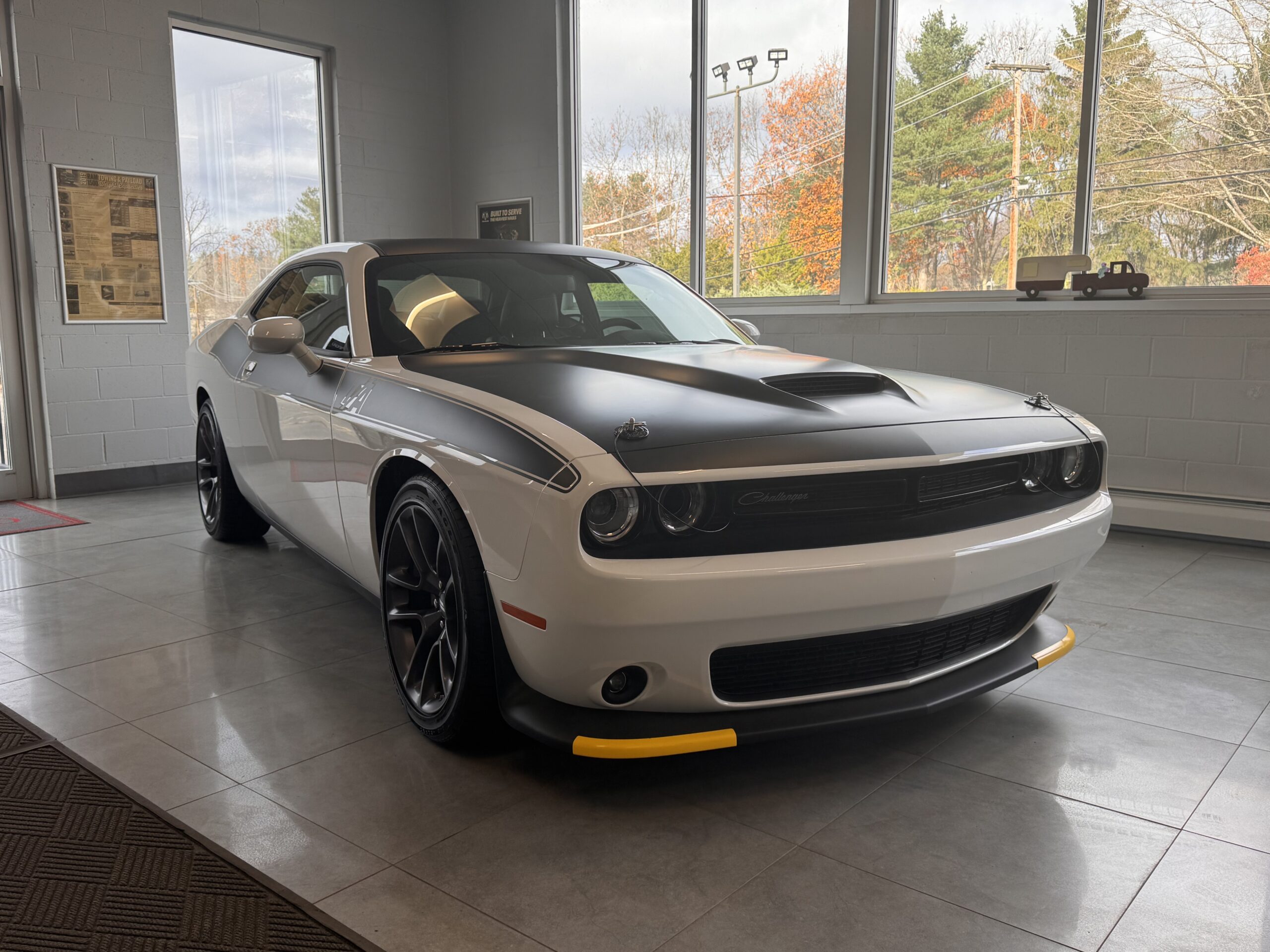 2023 Dodge Challenger RT/TA